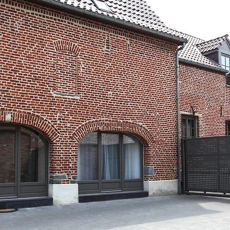 Au Moulin A Paroles Villa Tournai Exterior photo